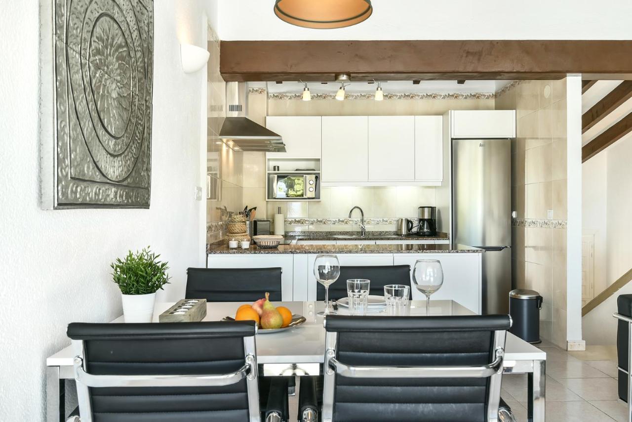 Modern Stylish Bungalow In Moraira Εξωτερικό φωτογραφία