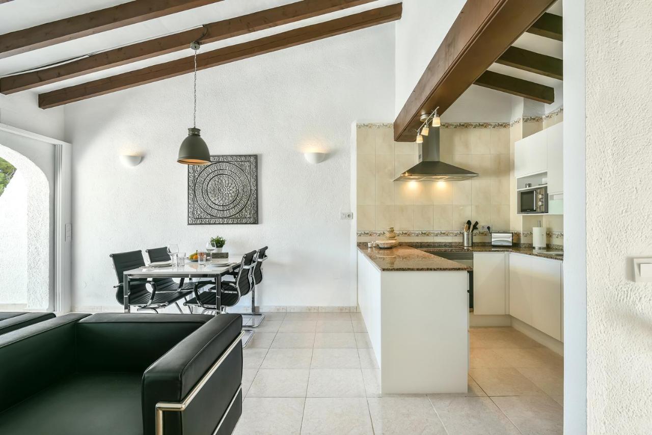 Modern Stylish Bungalow In Moraira Εξωτερικό φωτογραφία