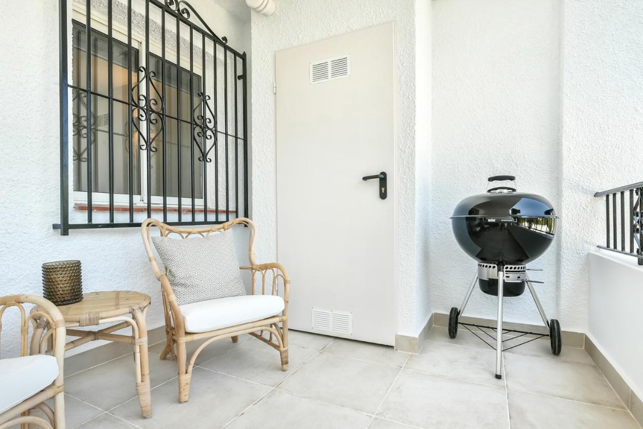 Modern Stylish Bungalow In Moraira Εξωτερικό φωτογραφία