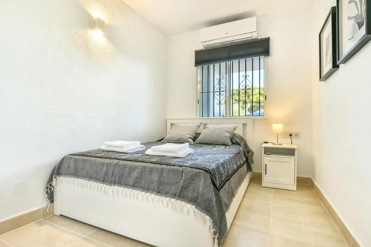 Modern Stylish Bungalow In Moraira Εξωτερικό φωτογραφία