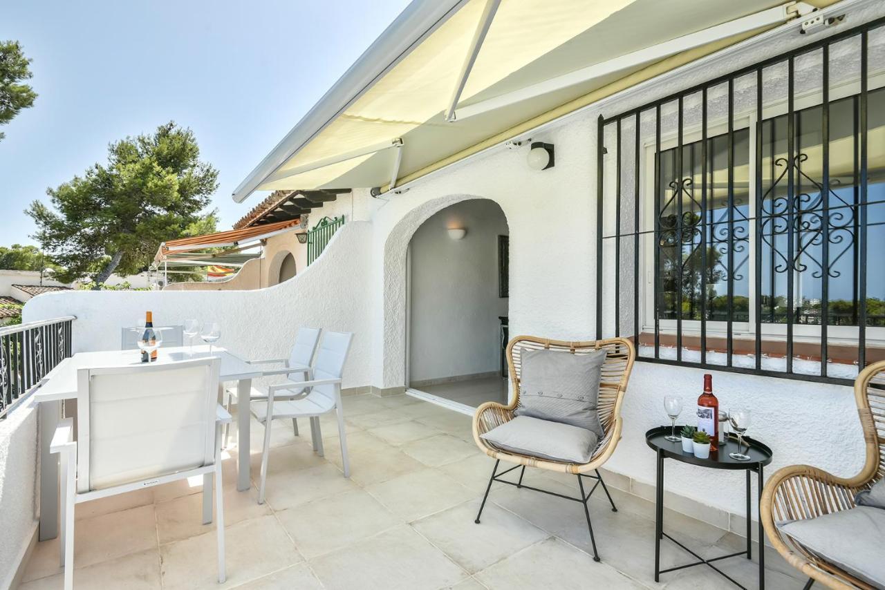 Modern Stylish Bungalow In Moraira Εξωτερικό φωτογραφία